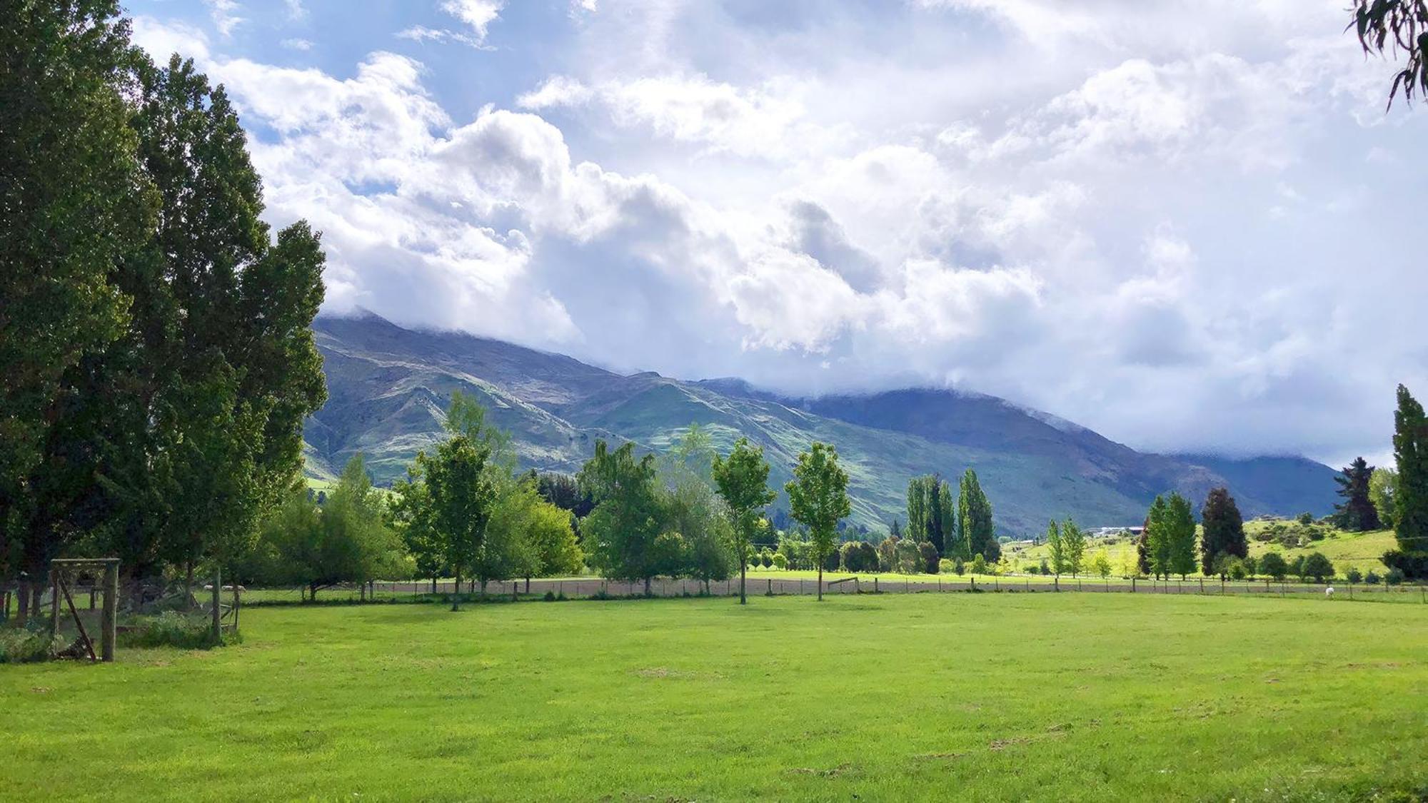 Alpine View Lodge Wanaka Exterior photo