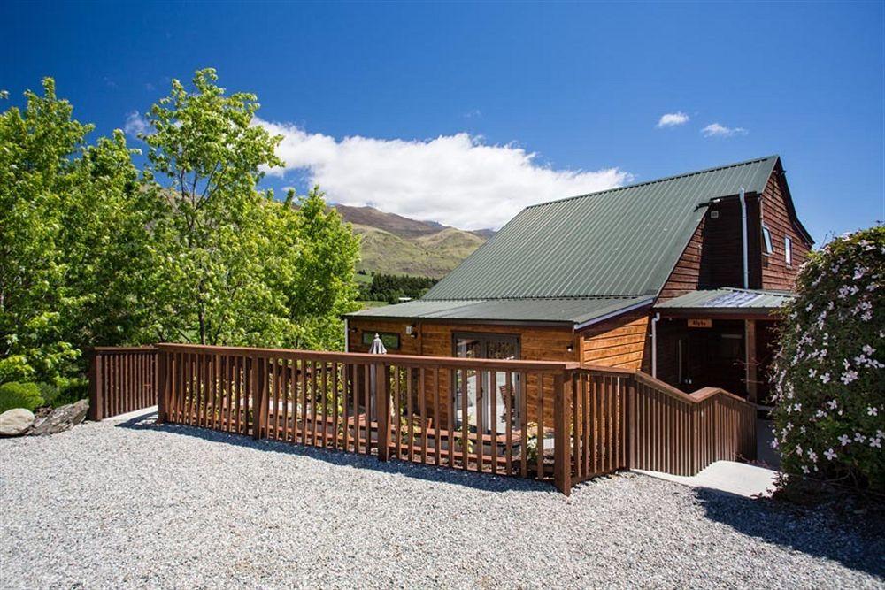 Alpine View Lodge Wanaka Exterior photo