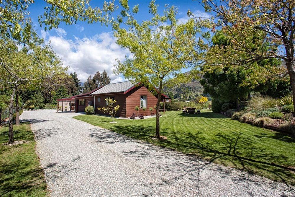 Alpine View Lodge Wanaka Exterior photo